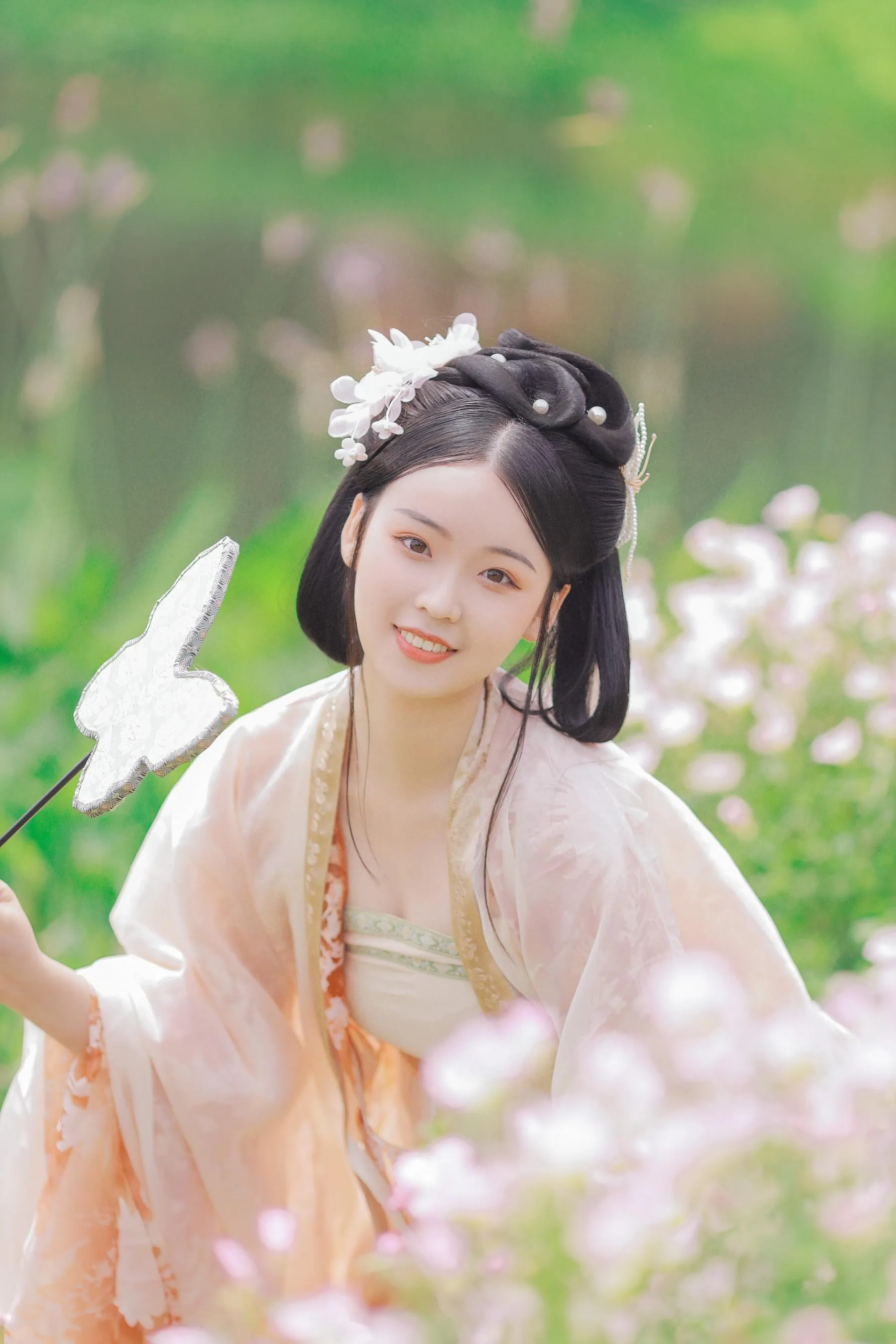 [YITUYU艺图语]2022.08.17 春有约 花不误 蘑菇任性鬼 [20P]插图7